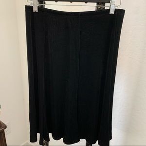 Samantha O Stretchy Skirt M